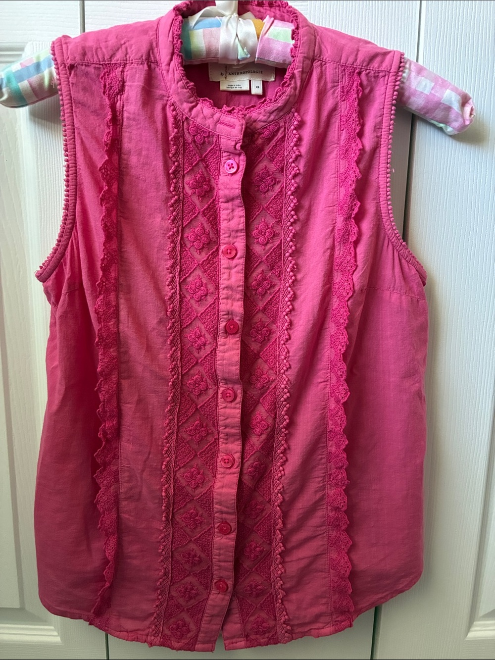 Anthropologie Fuchsia Embroidered Sleeveless Blouse